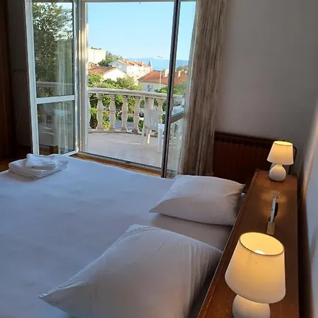 Apartments Emilija Makarska Exterior photo