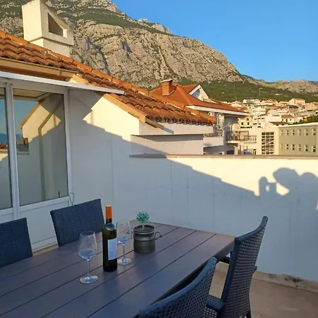 Apartments Emilija Makarska Exterior photo