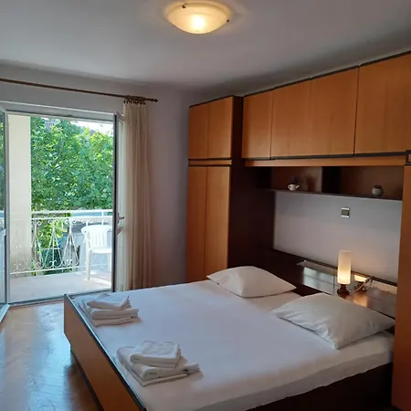 Apartments Emilija Makarska Exterior photo