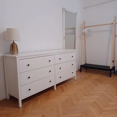 Apartments Emilija Makarska Room photo